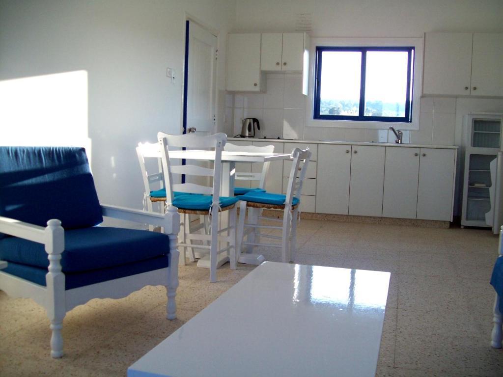 Flokkas Hotel Apartments Πρωταράς Εξωτερικό φωτογραφία